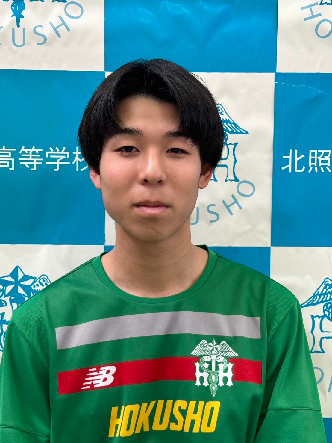 䑺